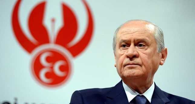بعد أردوغان : “بهجه لي” يعلن عن موقفه حول انسحاب “غل” من السباق الرئاسي