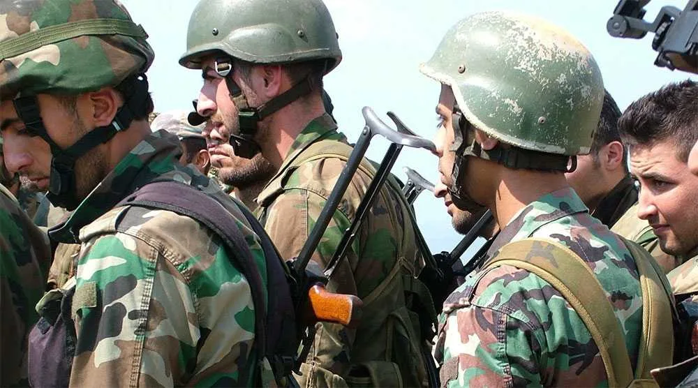 مقتل 12 عسكري من جيش الأسد شمالي مدينة اللاذقية