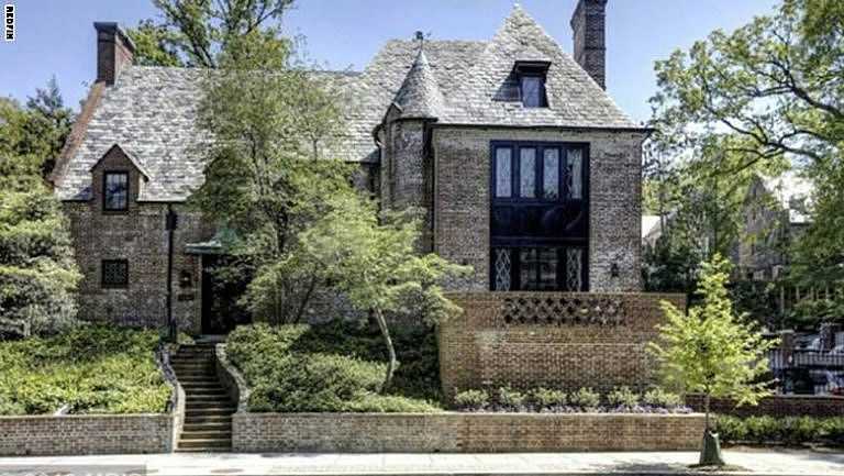 160525143007-obamas-house-2