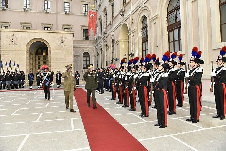 Genelkurmay Başkanı Orgeneral Akar İtalya'da