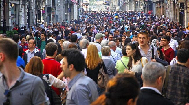 في يوم المرأة العالمي.. تقرير رسمي حول وضع المرأة بتركيا