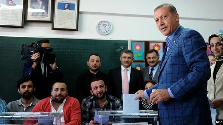 Recep-Tayyip-Erdogan’s-party-has-taken-a-strong-lead-in-Turkey’s-local-elections