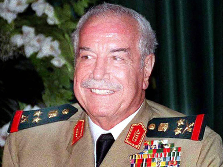 عاجل: وفاة وزير الدفاع السوري السابق مصطفى طلاس