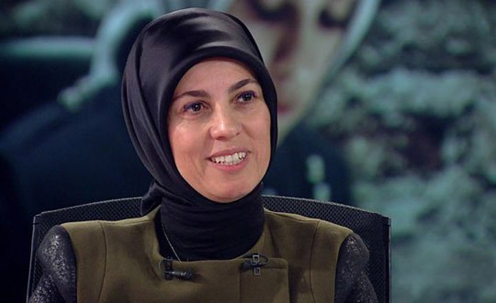 هكذا كافأت تركيا النائبة المحجبة التي طردت من البرلمان قبل 18 عاما