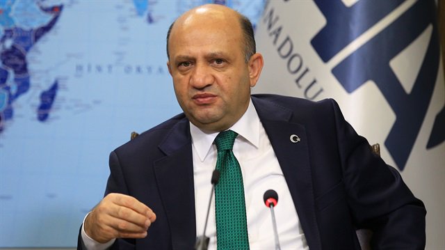 وزير الدفاع التركي: لن نتردد في شن عملية عسكرية بعفرين إذا تطلب الأمر