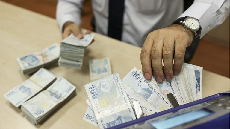 هل ستصبح الليرة التركية أداة إعاقة بيد خصوم تركيا؟