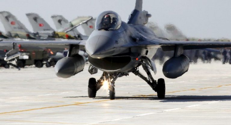 مقاتلة f 16 تركية