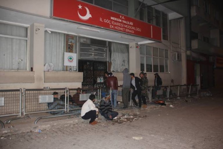 mersin-multeciler-gecici-kimlik7