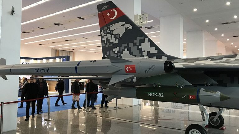 20182f122fhurjet2_0