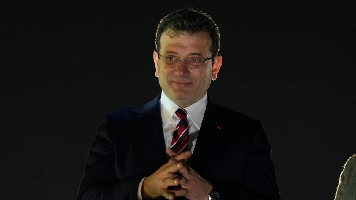 إمام أوغلو يتهم أردوغان باستهداف بلديات المعارضة