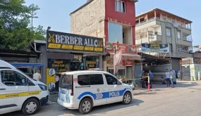 جريمة مروّعة في أضنة.. شاب سوري يذبح والدته داخل مطعم (فيديو)