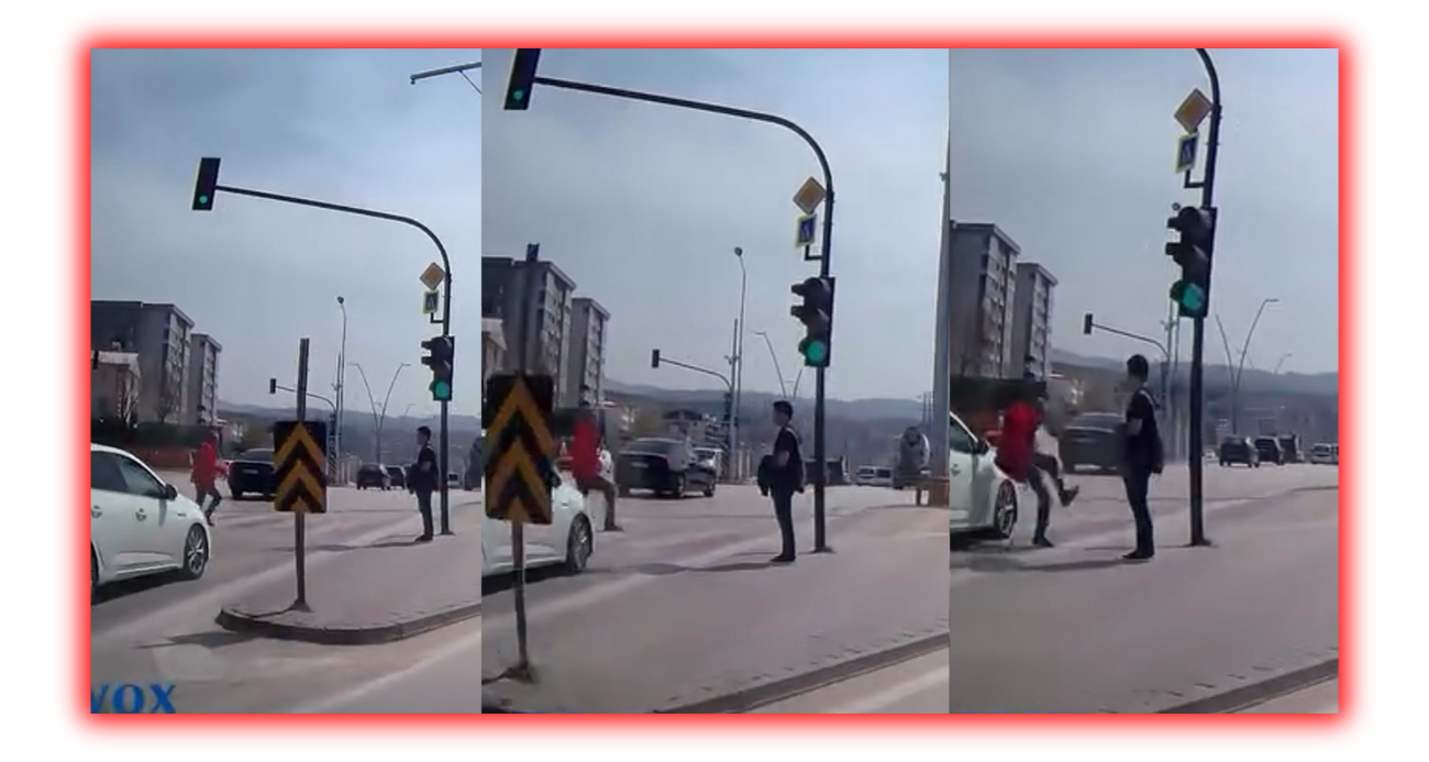 نجاة شاب تركي من الموت بأعجوبة عند الإشارة الحمراء في بورصة (فيديو)