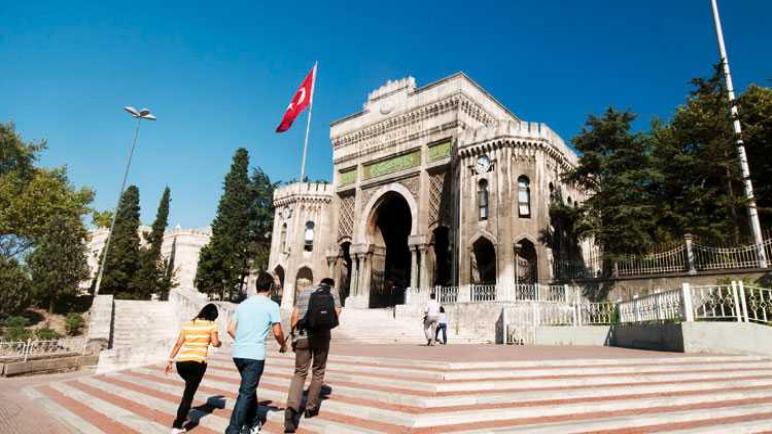 الإعلان عن عدد ” الأكاديميين السوريين ” العاملين في الجامعات التركية