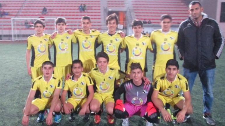 ولاية تركية تنظم دوري لكرة القدم خاص باللاجئين السوريين