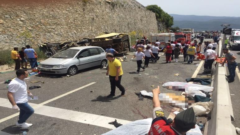 مقتل 23 جرّاء تدهور حافلة في ولاية موغلا التركية