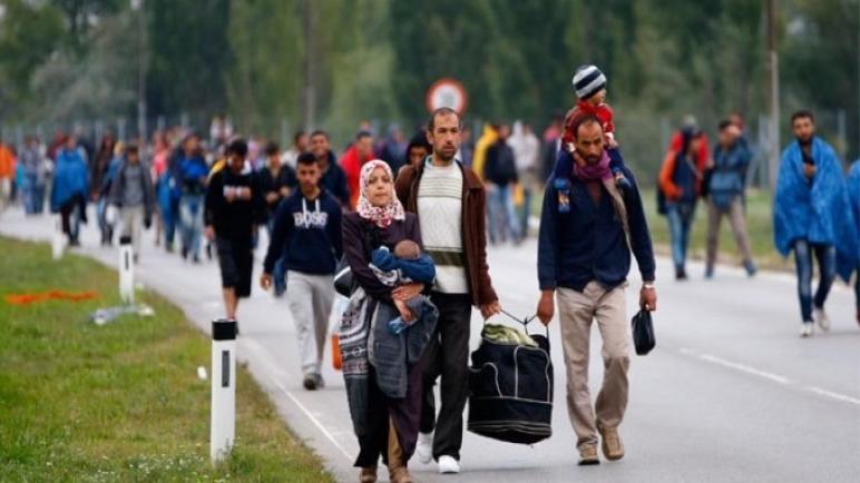 تركيا تهدد أوروبا بإرسال 15 ألف لاجئ إليها شهرياً !