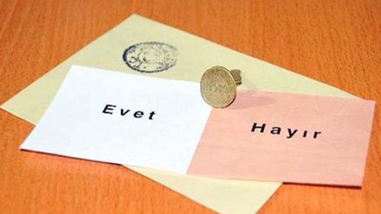 استفتاء تركيا بين “إيفيت” و”هايير”