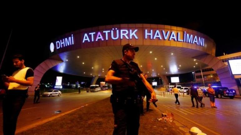 الشرطة التركية تطلق النار على دراجة نارية قرب مطار أتاتورك في إسطنبول