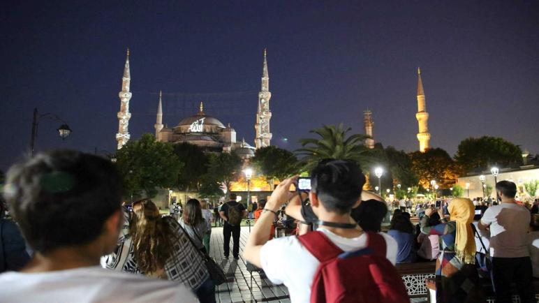تعرّف على جنسية أكثر السياح الذين زاروا #تركيا 2016