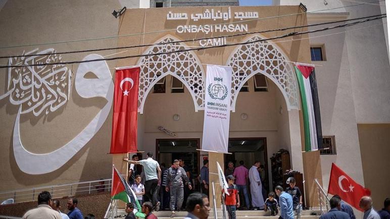 تركيا تفتتح مسجدا في غزة
