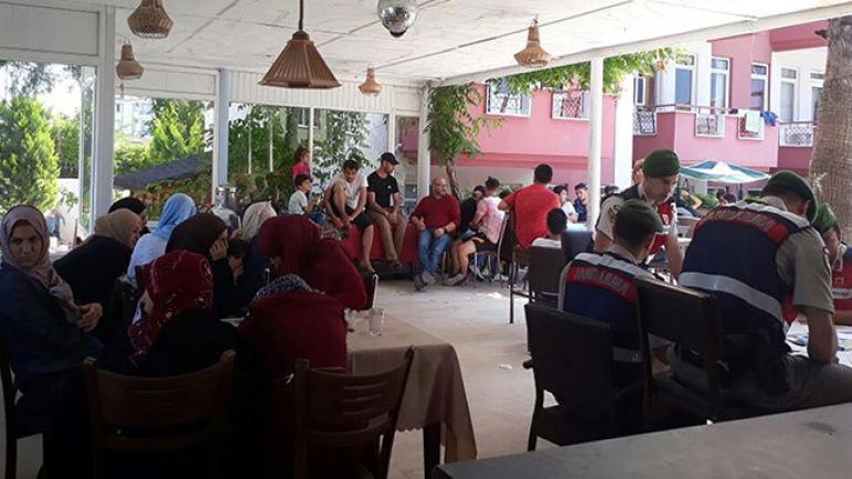 السلطات التركية تضبط 62 مهاجر سوري غير شرعي في أنطاليا