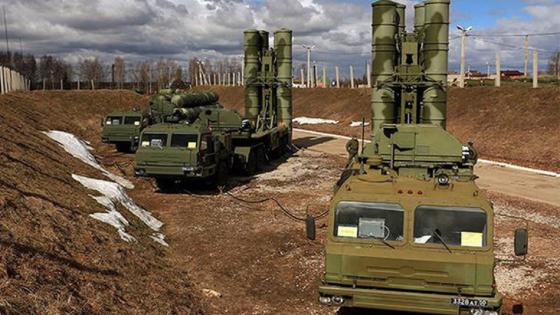 منصات اطلاق صواريخ S-400