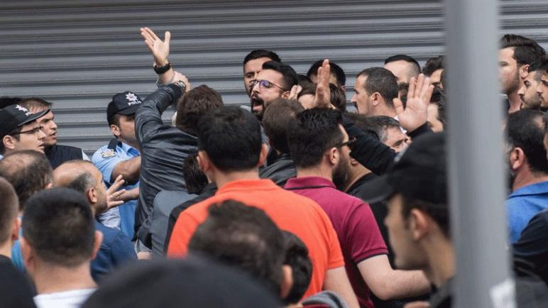 300 لاجئ مهددون بالترحيل.. المزيد من التفاصيل حول أحداث سلطان غازي في إسطنبول