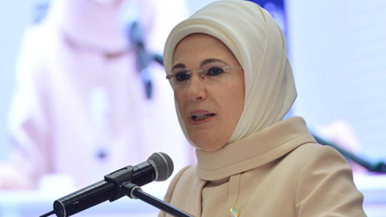 السيدة الأولى أمينة أردوغان: سنوظف ألف لاجئة سورية