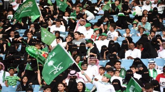 السعودية تسمح بدخول العائلات للملاعب الرياضية