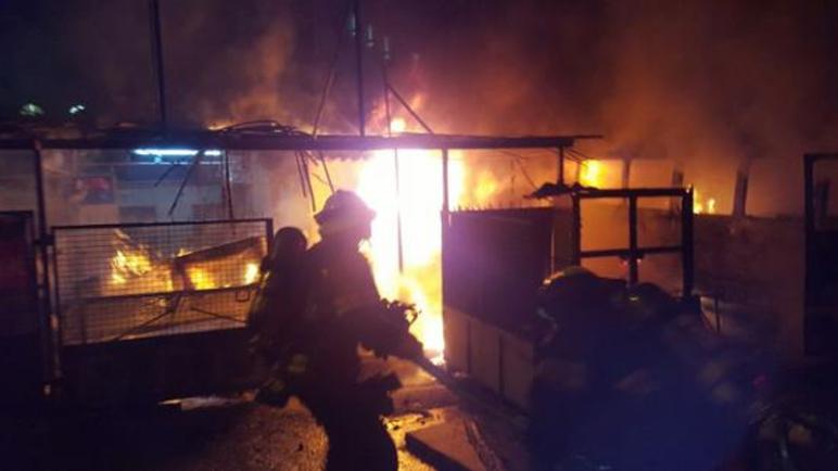 انقاذ 20 مواطن سوري بعد نشوب حريق في منزلهم الخشبي بولاية بولو (فيديو+ صور)