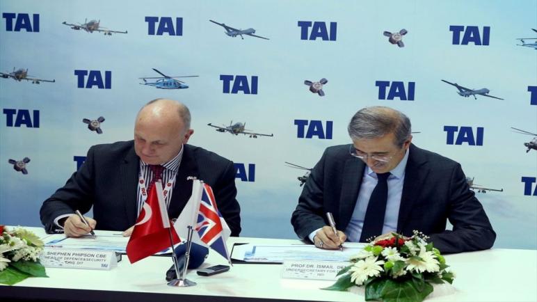 توقيع اتفاقيتين للتعاون بين تركيا وبريطانيا
