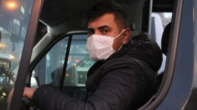 مواطن تركي ينقذ مواطن سوري تعرض لأزمة قلبية منتصف الشارع بولاية أنقرة (فيديو)
