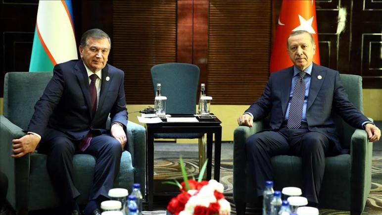 أردوغان يلتقي نظيره الأوزبكي ورئيسة وزراء بولندا في بكين