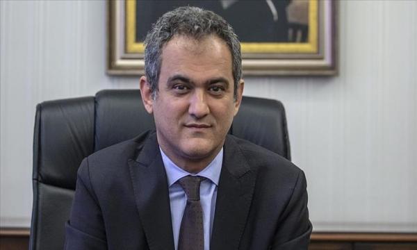 وزير التربية التركي يعلن عن دورات مجانية للطلاب في عطلة الفصل الأول