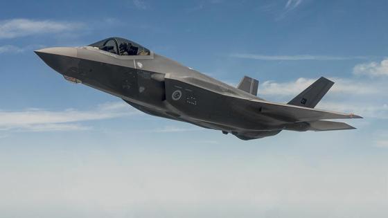 طائرة F-35