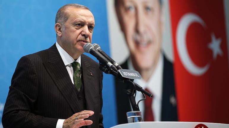 أردوغان رداً على معارضين: يريدون تعليقنا على المشانق ولكن !!