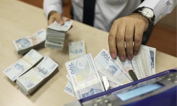 الهلال الأحمر التركي يعلن توزيع مساعدات مالية بقيمة 500 ليرة تركية لهـ.ذه الفئات