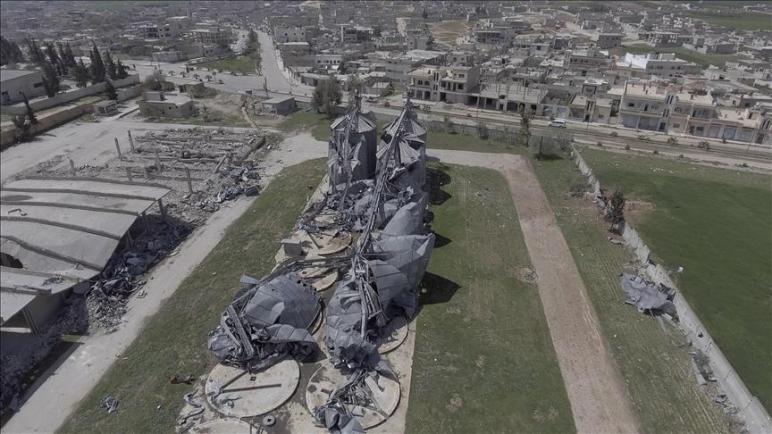 وكالة الأنباء الأناضول ترصد جوًا منطقة الهجوم الكيميائي في إدلب